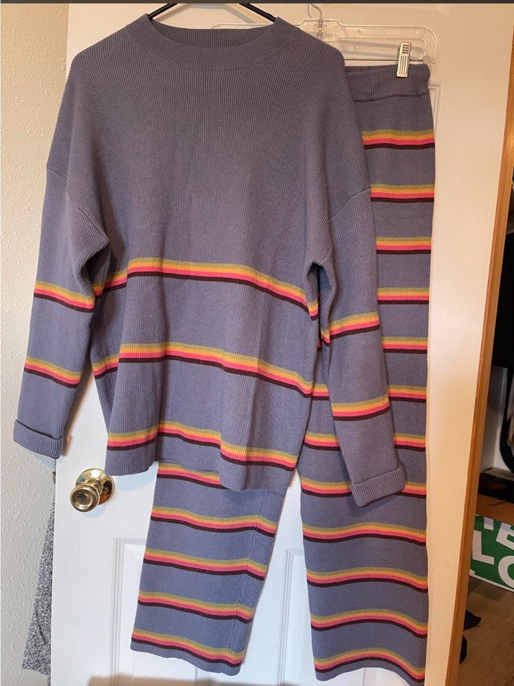 Lillusory Sweater Set - Picture 2 of 7